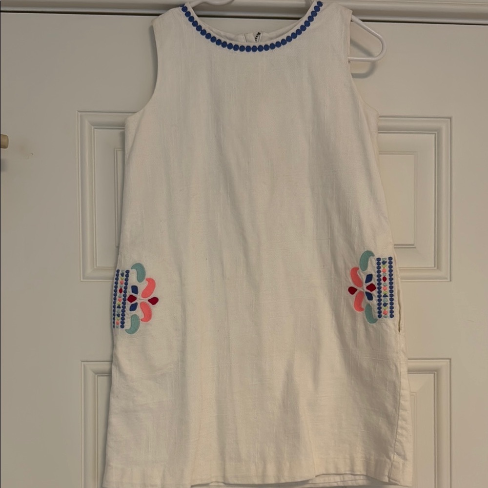 Vineyard vines white girls dress